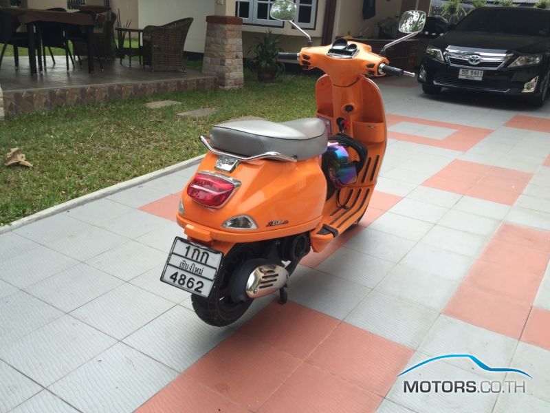 vespa scooters the essential buyers guide